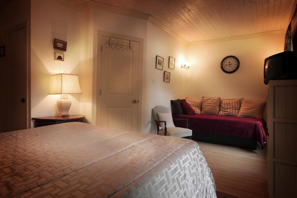Manoir Du Lac Sept-Iles Saint-Raymond Номер фото
